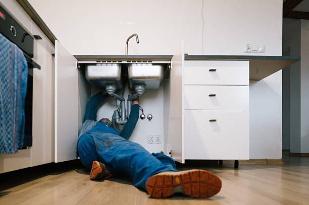 Professional Leak Detection technician working in Ivanhoe, VA